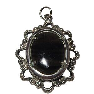 Vintage Silver Tone Black Onyx Pendant Oval Intricate Design Jewelry Necklace